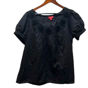 ELLE  black blouse size XL GUC short sleeve..
